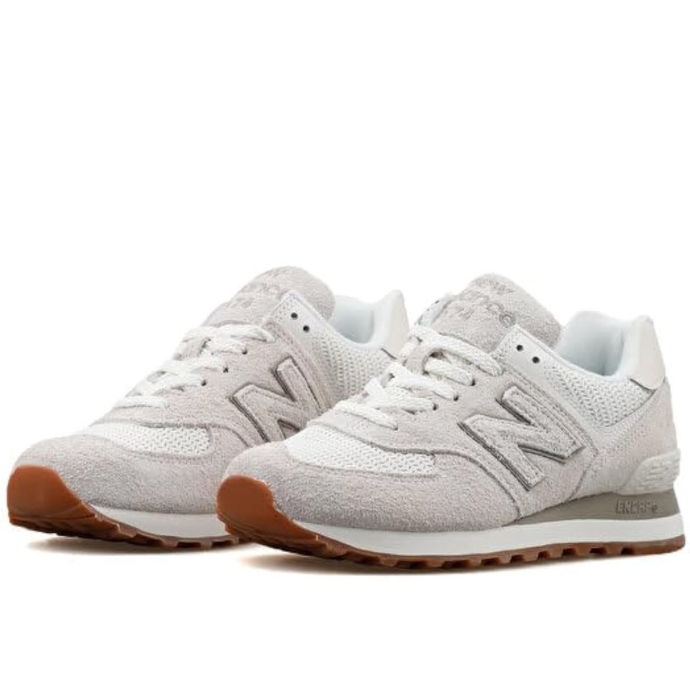 New Balance Women's Sneaker, Size 9 and Color: White (WL574BEM)